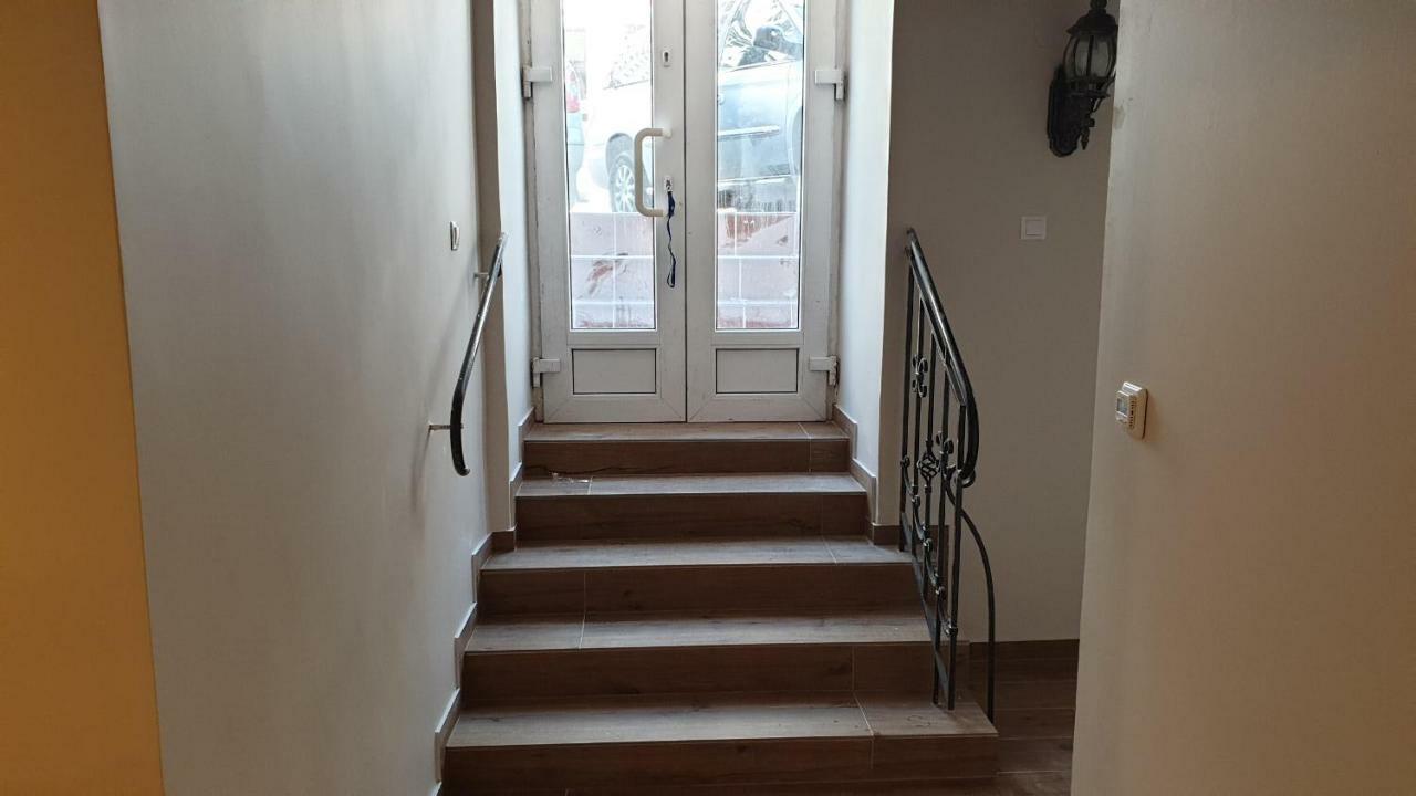 Apartament Na Brodatego Wroclaw Exterior photo